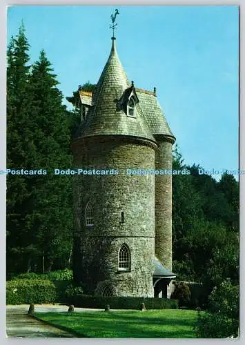 D318428 Cornwall. Trelissick Gardens in der Nähe von Truro. Wasserturm zum Cottage gemacht.