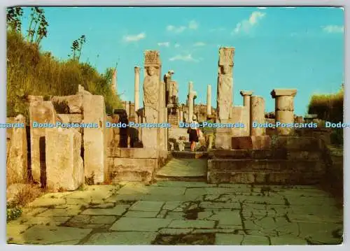 D323740 Efes. Türkei. Das Tor mit Sphenx. Panorama Turizm ve Ticaret Müseses