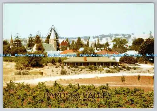 D315692 South Australia. Barossa Valley. Steile Türme. St. Johns Langmeil und
