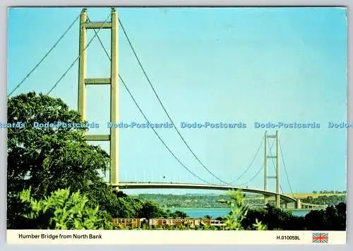 D315962 Humber Bridge von North Bank. E. T. W. Dennis. Scarborough. Photocolour