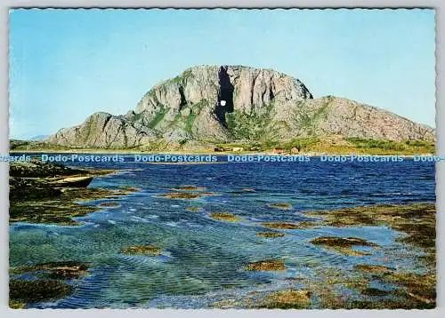 D316045 Nordnorwegen. Torghatten. TS Offset. Mittet