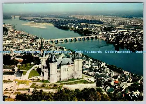 D320498 Saumur. Maine et Loire. Vue Aerienne sur le Chateau. Greff
