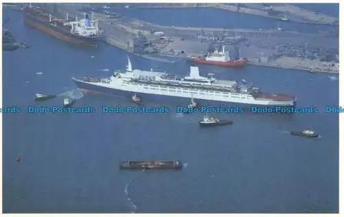 R665716 Nr. 37. Der umgebaute Liner QE. 2. Lässt sich von Southampton Docks entfernen. Pr