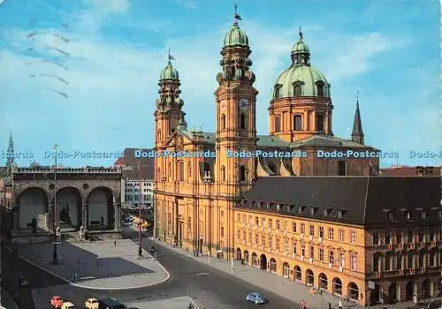 D228621 München Feldherrnhalle und Theater Kirche 1964