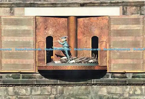 D233911 Hameln und Weser Rattenfänger Glockenspiel Uhr und Spieltableau am Ho