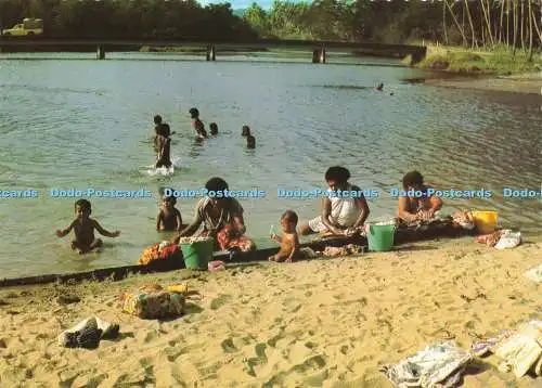 D238511 Fiji Washing Day Colorscans Caines Jannif Ikbal Jannif 1981