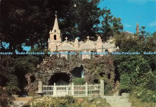 D236225 Guernsey The Little Chapel Les Vauxbelets
