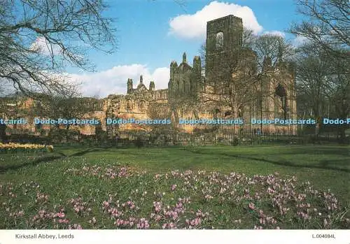 D234122 Leeds Kirkstall Abbey E T W Dennis and Sons Ltd A P Preis