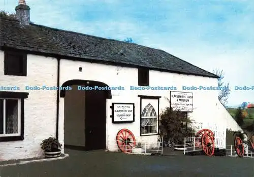 D229543 Gretna Hall Eingang zur Schmiede und Museum gebaut 1710 J Arthur D