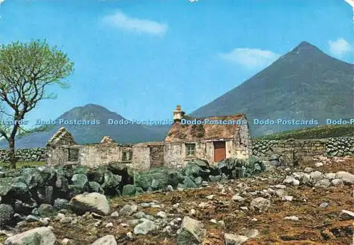 D229584 Co Down Midst the Mourne Mountains N P O 1963