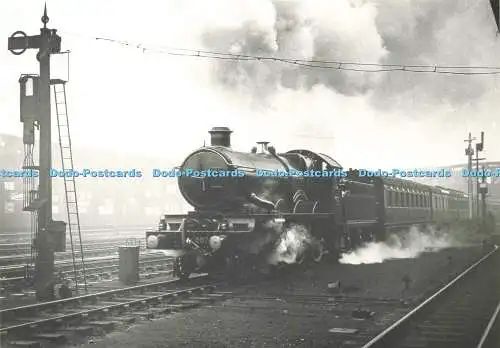 D232953 Castle Class No 4073 Caerphilly Castle Powers aus Paddington mit einem B