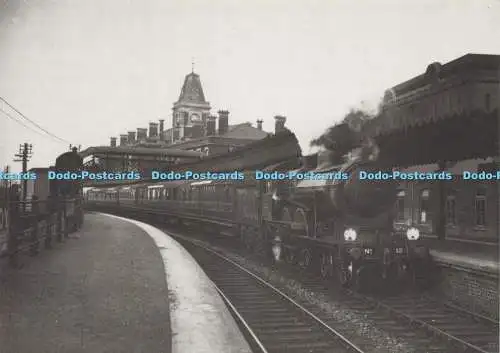 D232961 LNER B 12 4 6 0 No 8532 at Parkeston Quay August 1927 BBC Hulton Picture