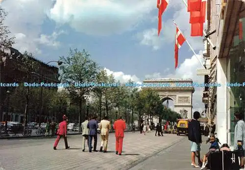 D229661 Paris Frankreich Sur les Champs Elysees Cliche Rannou Librairie Hachette