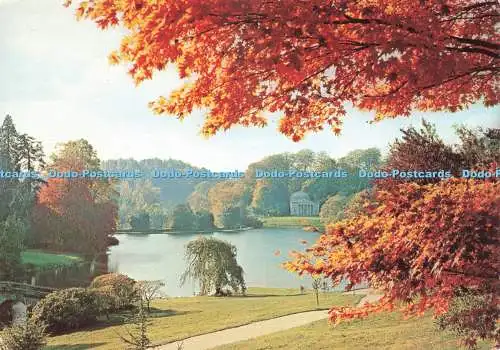D234305 Stourhead Gardens Herbstblick Richtung Pantheon National Trust Judges Lim
