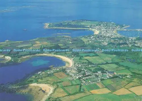 D234358 Old Town Bay mit Hugh Town und der Garnison jenseits von Gibsons of Scilly