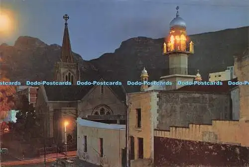 D229720 Kap-Lutherische Kirche und malaiische Moschee im Schatten des Tafelbergs Te