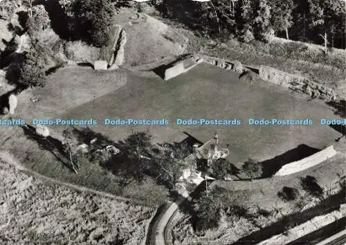 D236633 Hertfordshire Berkhamstead Castle Air View Crown