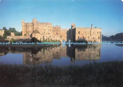 D238971 Kent Leeds Castle English Life Publications