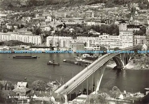 D229798 Bergen Stadtblick und Brücke Normann