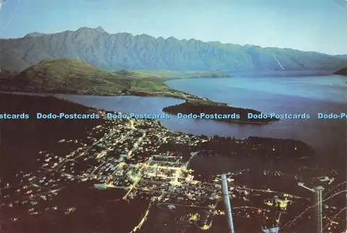 D234441 Queenstown bei Nacht Lake Wakatipu Kiwi A H und A W Reed Robin Smith Foto