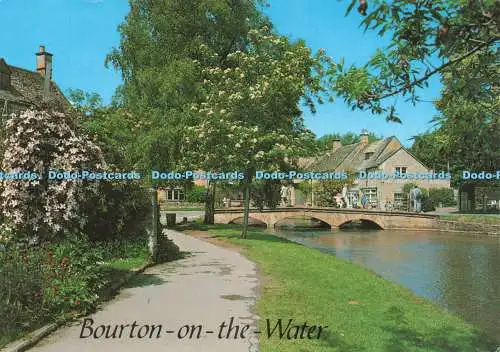D230153 Bourton on the Water Old Mill Bridge J Salmon Ltd Cameracolour