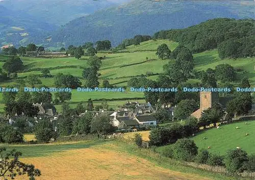 D230218 Hawkshead Village Peter Pedley Postkarten Lakeland Serie Julie Fryer 200