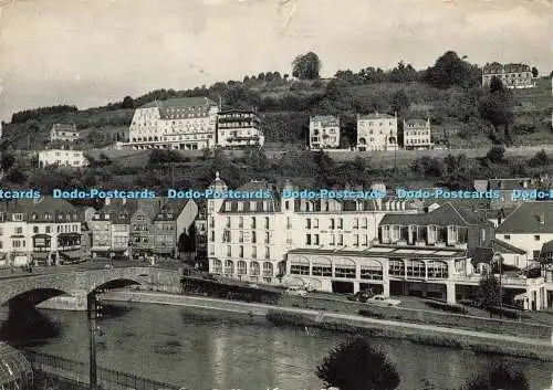 D230228 Bouillon Salon de Consommation Magnifique vue sur le Chateau Feodal Ern