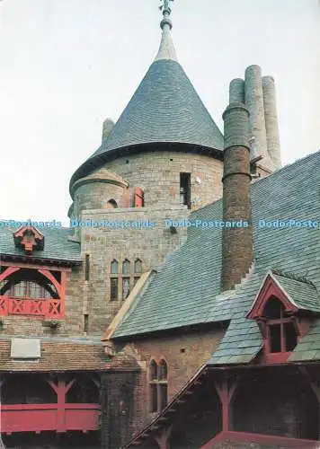 D239586 Castell Coch South Glamorgan Der Bergfried vom Hof J Bethell