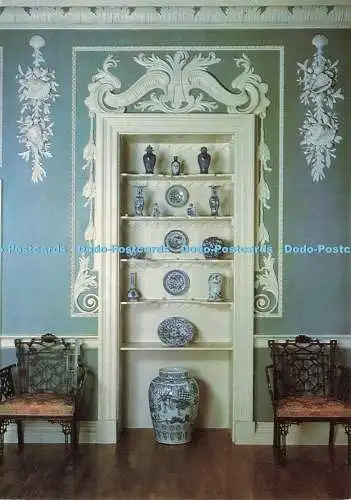 D235126 Pollok House Chinesisches Porzellan im Buffet des Salons Glasgow