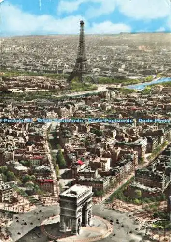 D230627 Paris Vue Aerienne L Arc de Triomphe de l Etoile et la Tour Eiffel Greff