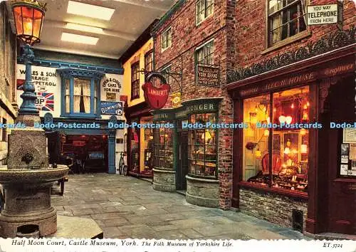 D230817 York The Folk Museum of Yorkshire Life Castle Museum Half Moon Court Val