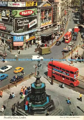 D237769 London Piccadilly Circus John Hinde D Noble