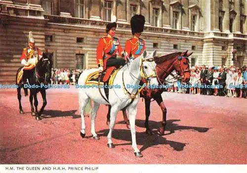 D231084 H M The Queen and H R H Prince Philip Photo Precision Limited Colourmast