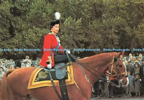 D231085 London H M The Queen J Arthur Dixon Ltd W W Roberts 1977