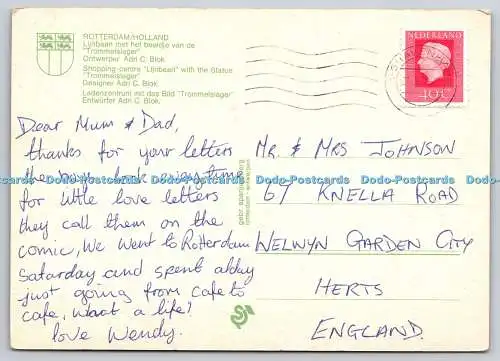 D319066 Holland. Rotterdam. Einkaufszentrum Lijnbaan mit der Statue Trommmeislag