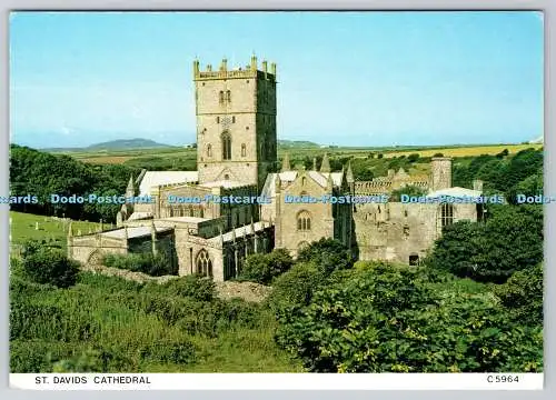 D316370 St Davids Cethedral. Richter. Hastings. England