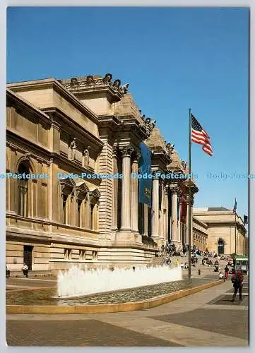 D321157 New York City. Metropolitan Museum of Art 1995. Brian Rose. MMA 1996. Po