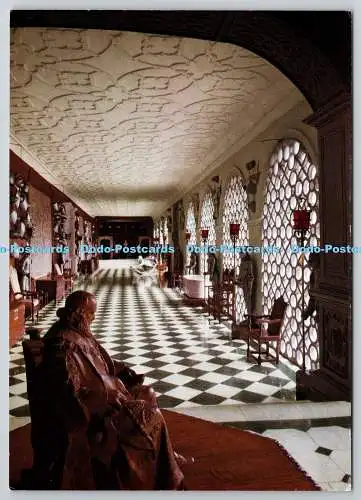 D321254 Hatfield House. The Armoury. Heimat des Marquess of Salisbury. Edwin Smith.