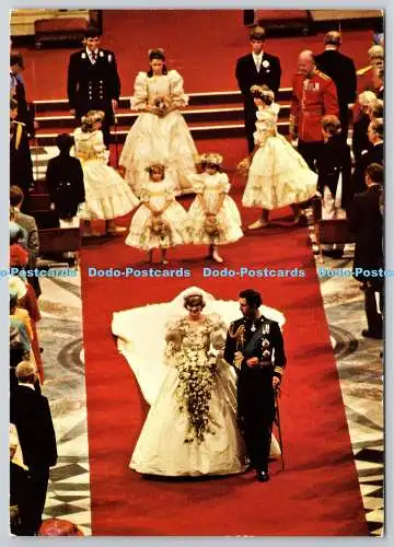 D321488 Prinz und Prinzessin von Wales in Prozession in der St. Pauls Cathedral. Tim G