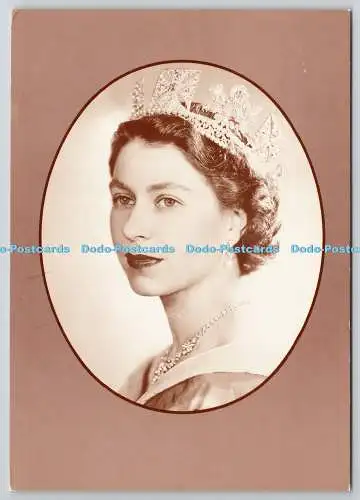 D321525 The Queen. Dorothy Wilding. Nationales Postmuseum. London. House of Que