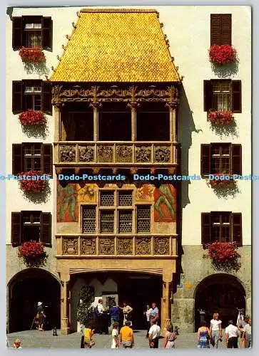 D321592 Österreich. Tirol. Innsbruck. Goldenes Dach in der Altstadt. Tiroler Kunstver