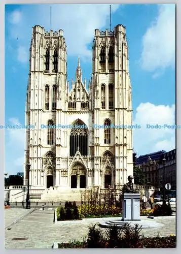 D321688 Belgien. Brüssel. Kathedrale St. Michel et Ste Gudule. Denkmal S.M.R