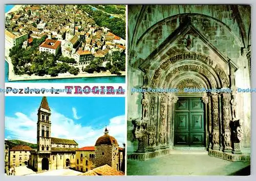 D321773 Pozdraviz Trogira. Panorama. Stadtplatz. Domportal. Turisticki