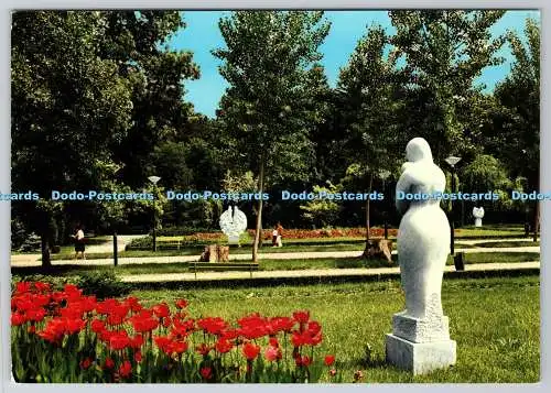 D321887 Serbien. Arandjelovac. Skulpturen im Park. Turisticka Stampa. Beograd