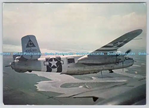 D324190 North American B25D Mitchell. Stuart Howe. Nach der Schlacht. London