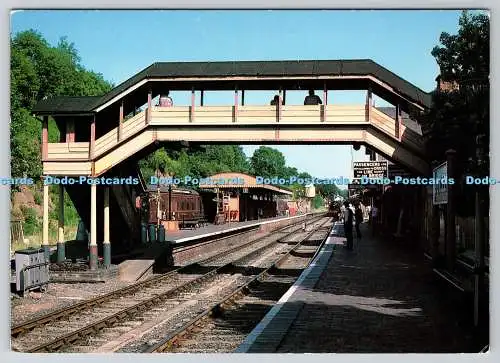 D324870 Bewdley Station. Verkaufsabteilung der Severn Valley Railway. Brian Moone. Ju