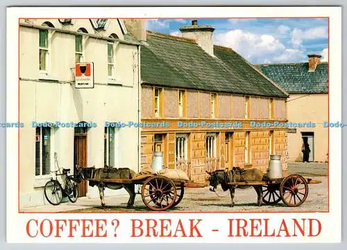 D325081 Kaffee. Irland brechen. Mark Downes. John Hinde. Dublin. Ireland People a