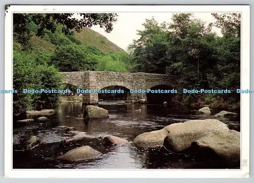D325083 Devon. Einzelbrücke über den Fluss Teign. Colin Underhill. J. Arthur Di