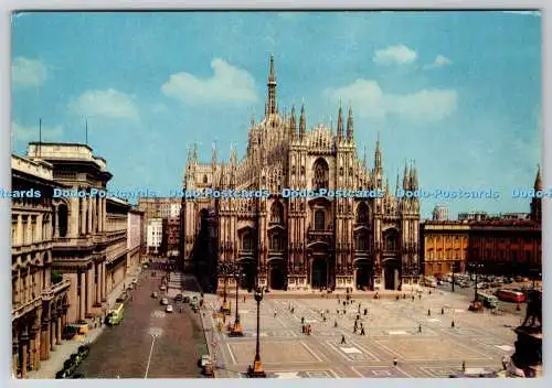 D325138 Italien. Milano. Domplatz. FDS 64. Postkarte