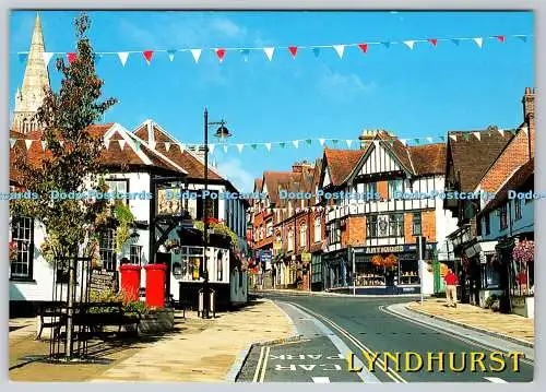 D331288 Lyndhurst. High Street. Hauptstadt des New Forest. J. Salmon. Sevenoaks.